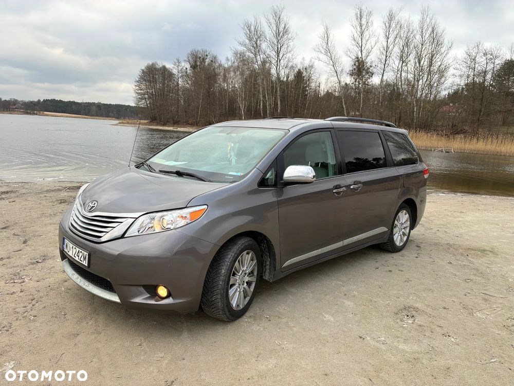 Toyota Sienna 3.5 V6 Limited AWD - 2