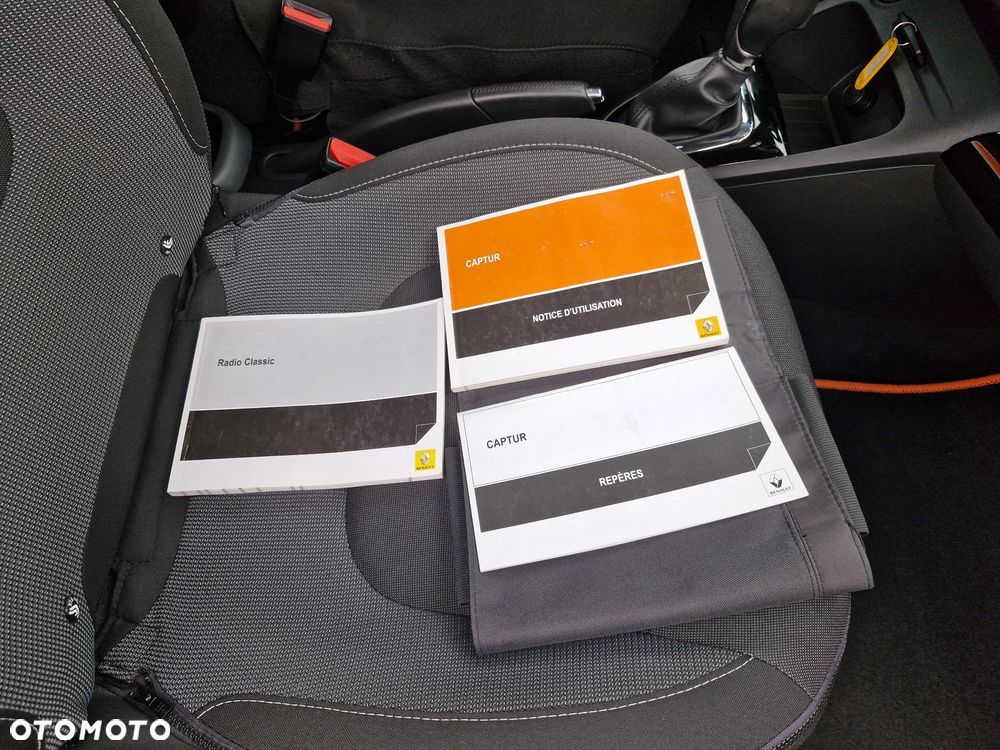 Renault Captur - 33