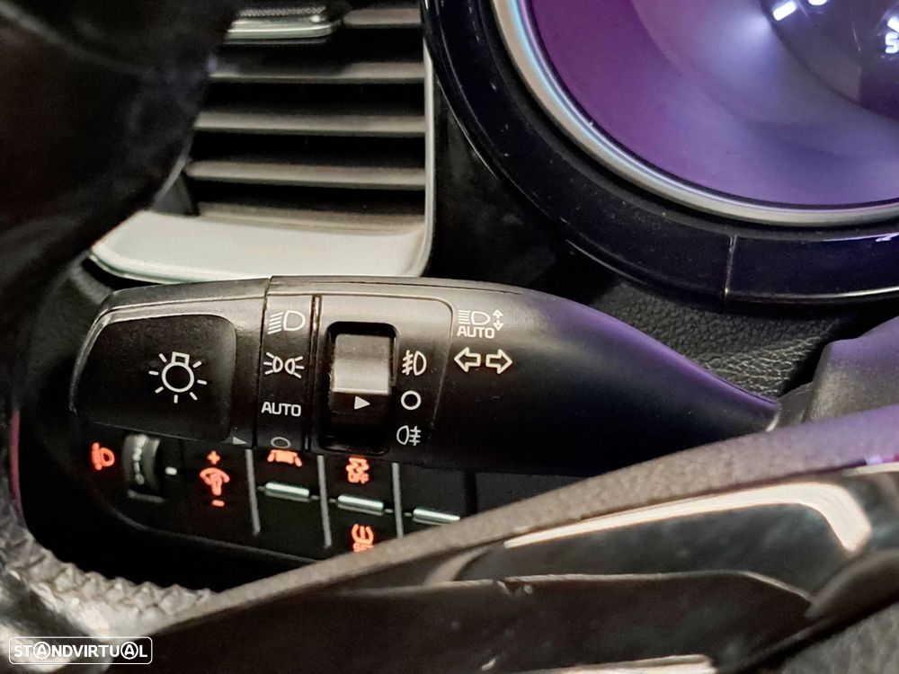 Kia Ceed SW 1.6 CRDi TX - 7