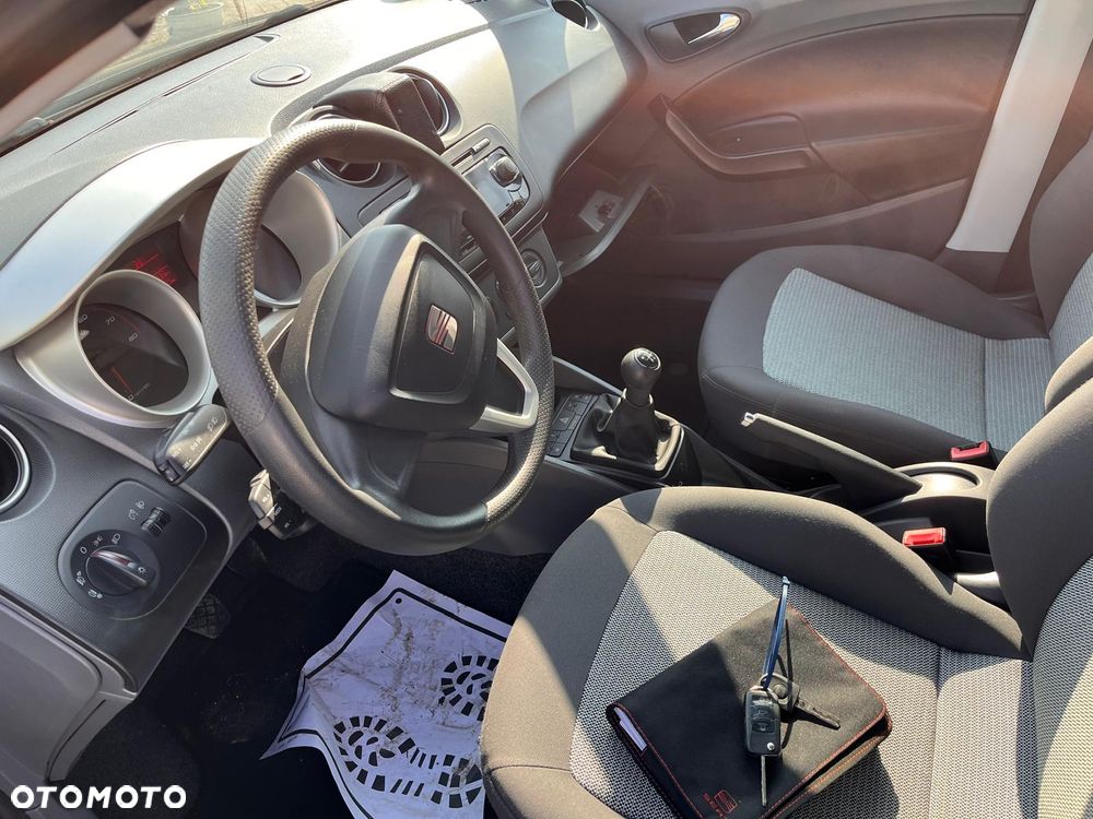 Seat Ibiza 1.6 16V Stylance - 11