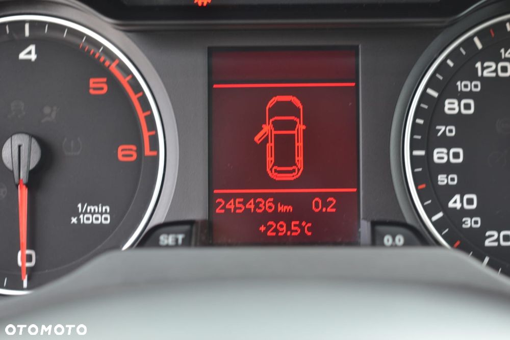 Audi A4 Allroad 2.0 TDI DPF - 8