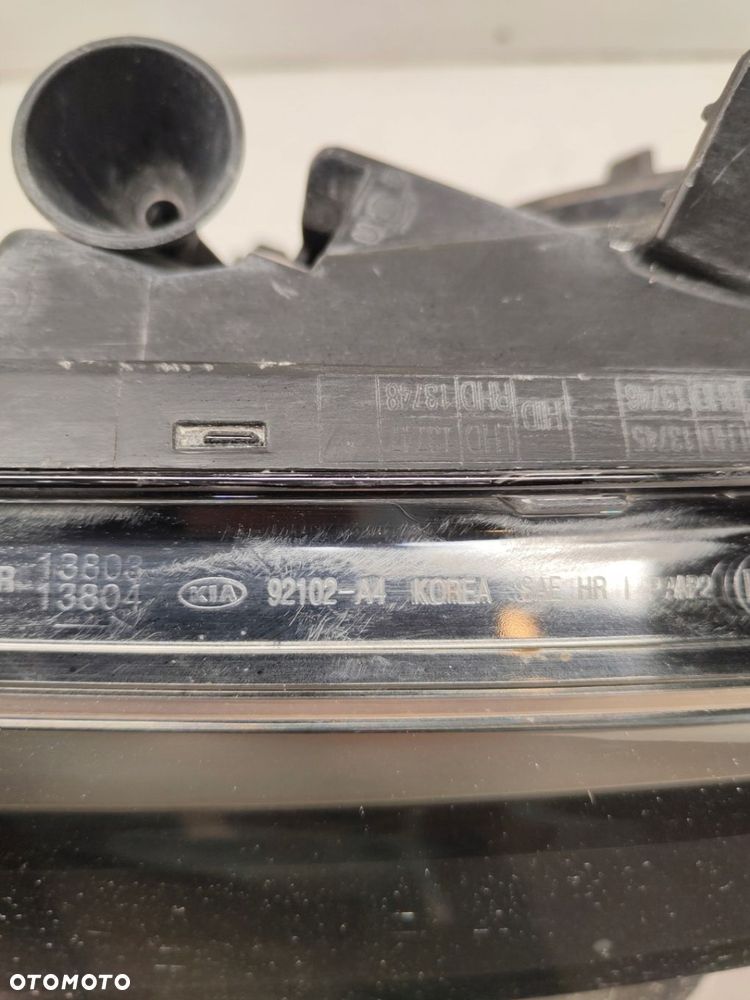 KIA CARENS IV 4 LIFT XENON Z LED LAMPA PRAWY PRZÓD 92102-A4 - 6