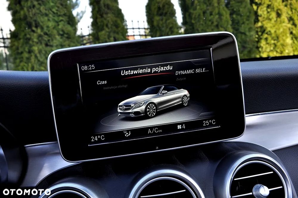 Mercedes-Benz Klasa C 180 Kabriolet 9G-Tronic - 30