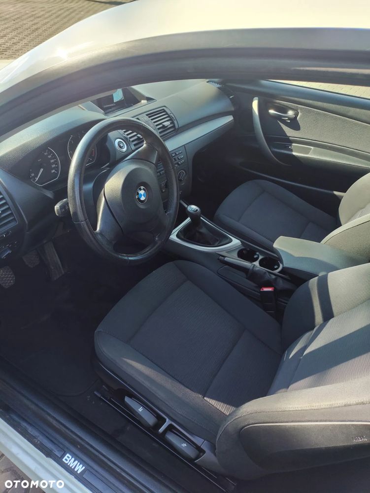BMW Seria 1 - 10