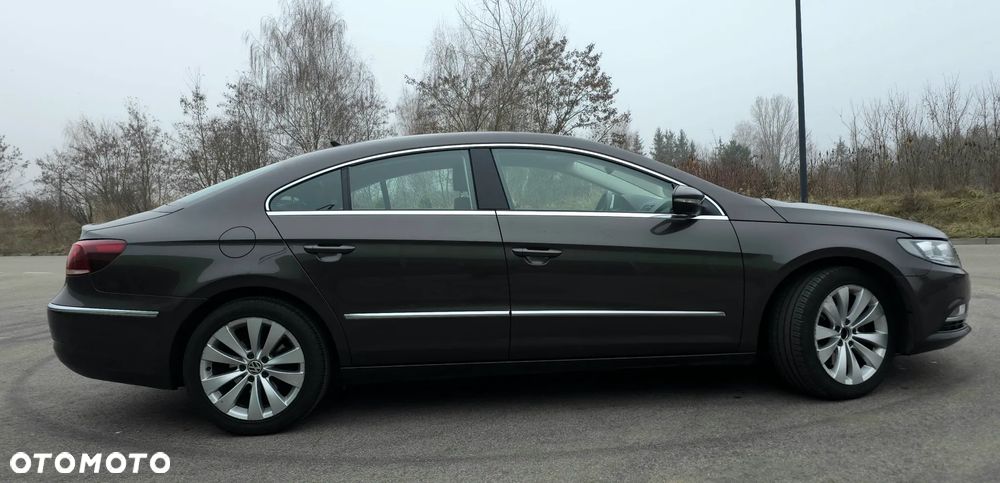 Volkswagen CC 2.0 TSI DSG - 9