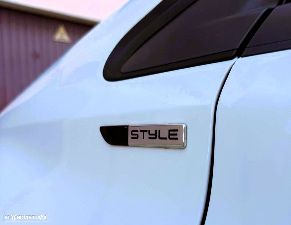 Peugeot 208 1.6 BlueHDi Style - 7