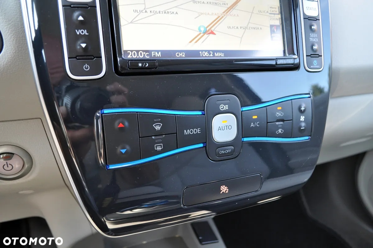 Nissan Leaf 24 kWh (ohne Batterie) Tekna - 34