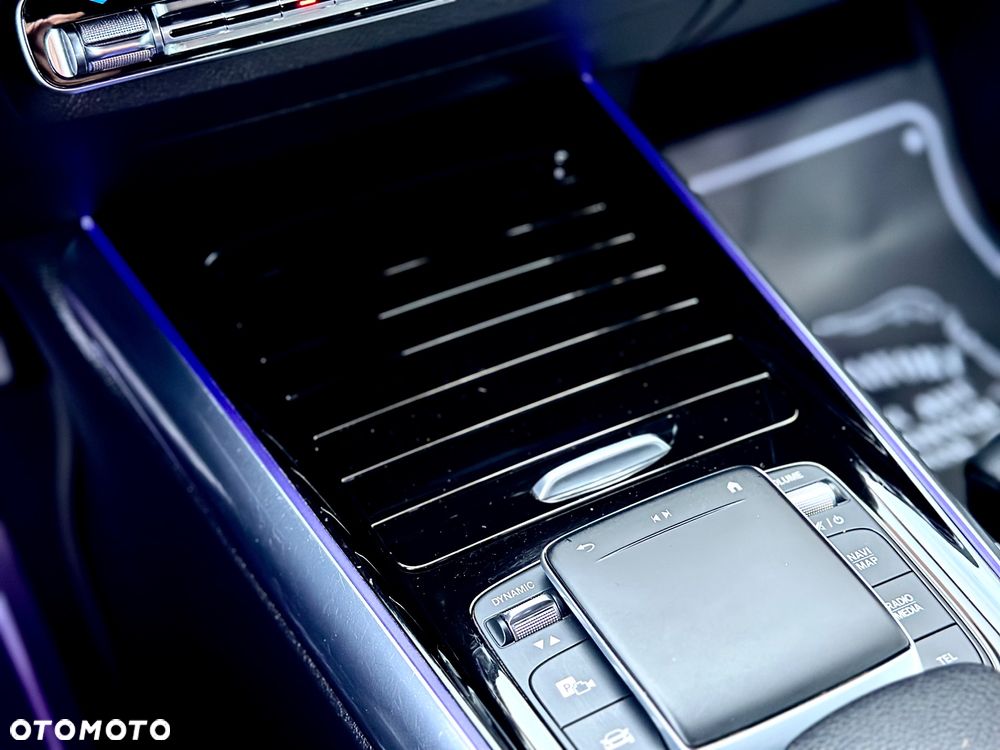 Mercedes-Benz GLA 200 d 8G-DCT AMG Line - 7