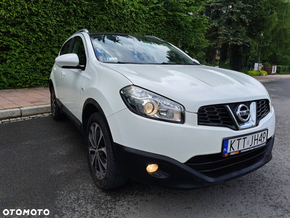 Nissan Qashqai - 1