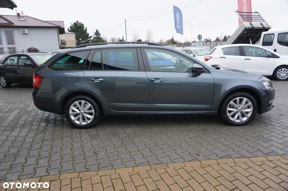 Skoda Octavia 2.0 TDI DSG Premium Edition - 10