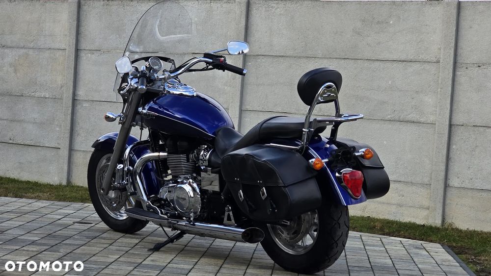 Triumph America - 10