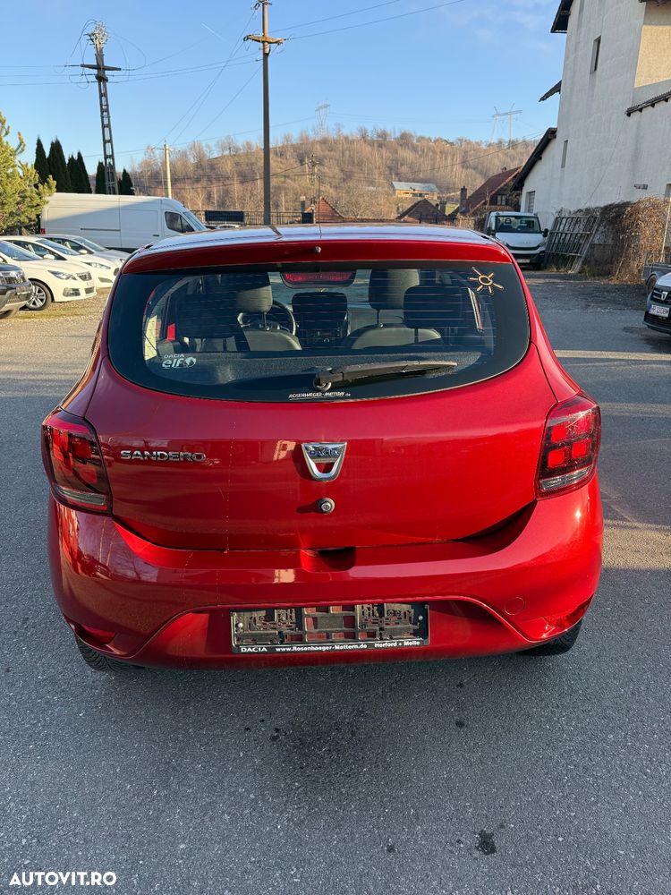 Dacia Sandero SCe 75 Essential - 12