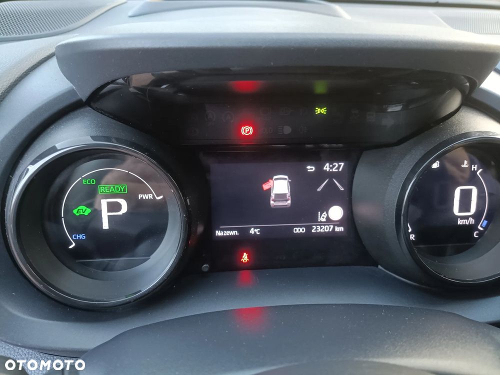 Toyota Yaris Hybrid 100 Premium - 13