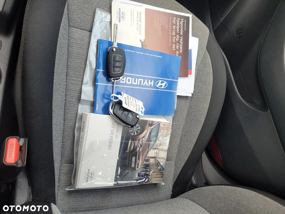 Hyundai i20 1.1 CRDi Comfort - 21