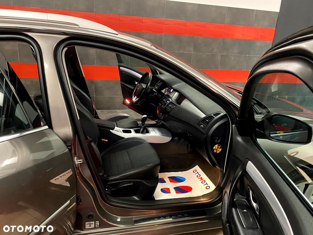 Renault Laguna 2.0 Privilege - 17