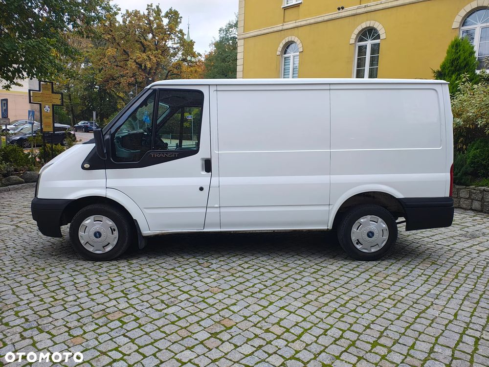 Ford Transit - 15