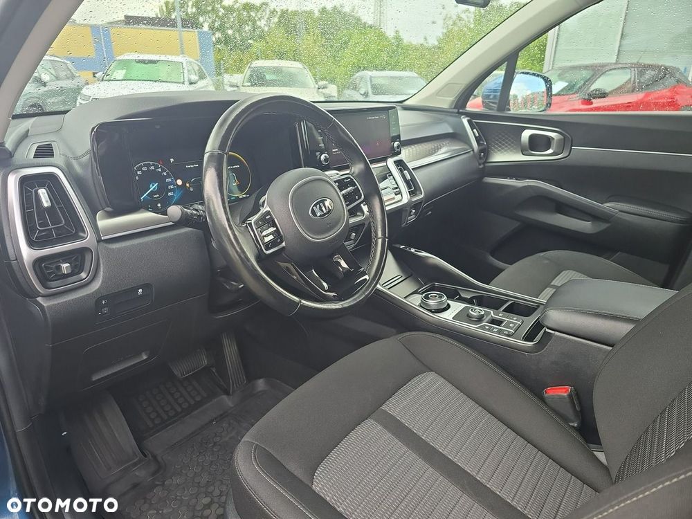 Kia Sorento - 10