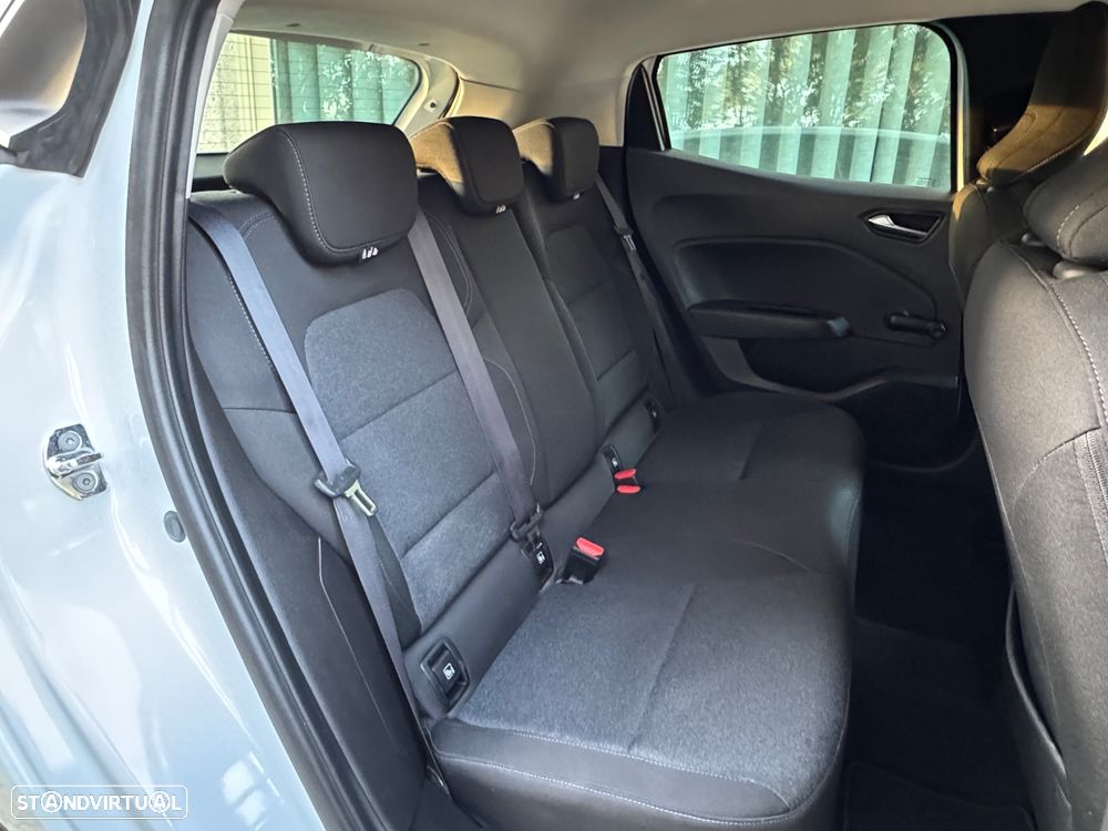 Renault Clio TCe 100 INTENS - 19