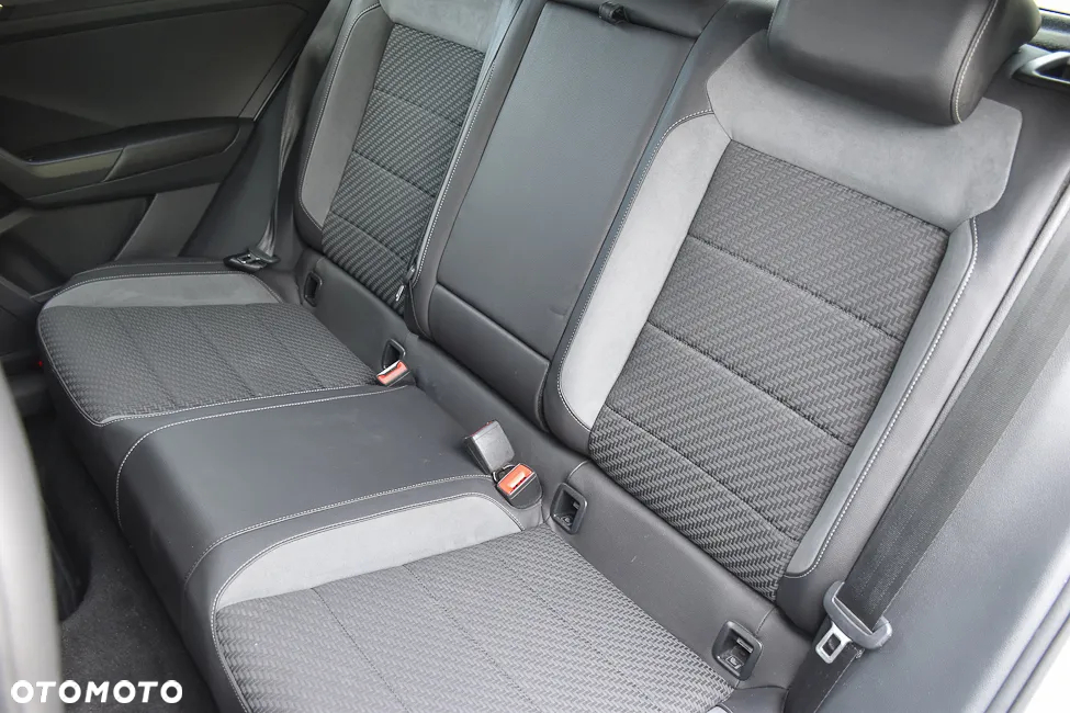 Volkswagen T-Roc 2.0 TSI 4Motion R-Line Plus DSG - 35