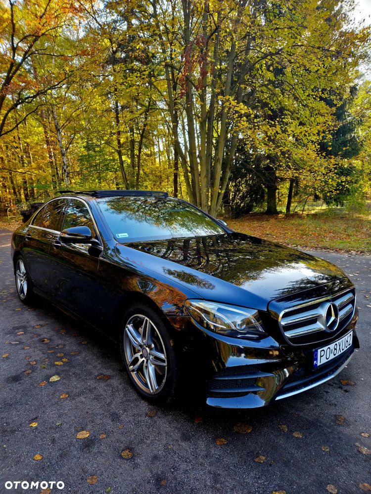 Mercedes-Benz Klasa E 200 4-Matic 9G-TRONIC - 16