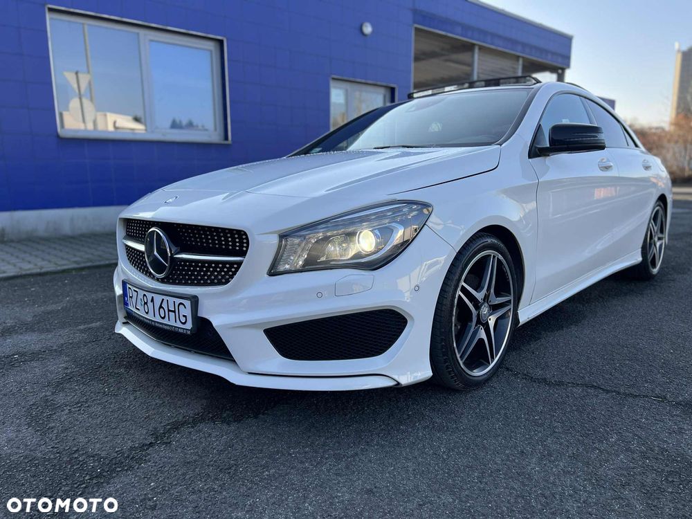 Mercedes-Benz CLA 200 CDI 7G-DCT AMG Line - 27