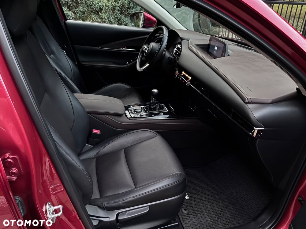 Mazda CX-30 SKYACTIV-X 2.0 M-Hybrid - 11