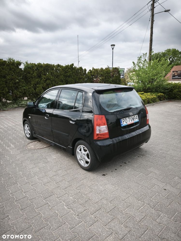 Kia Picanto - 1
