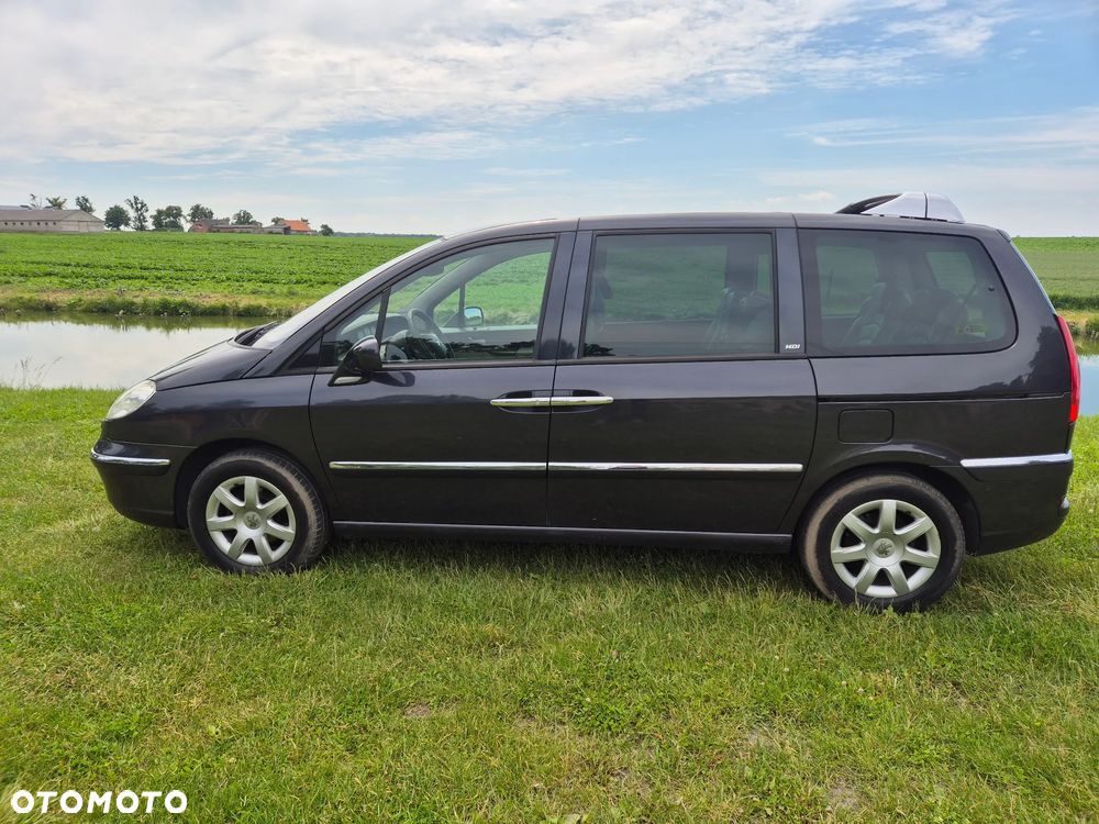 Peugeot 807 HDi 135 Platinum Pullmann - 4