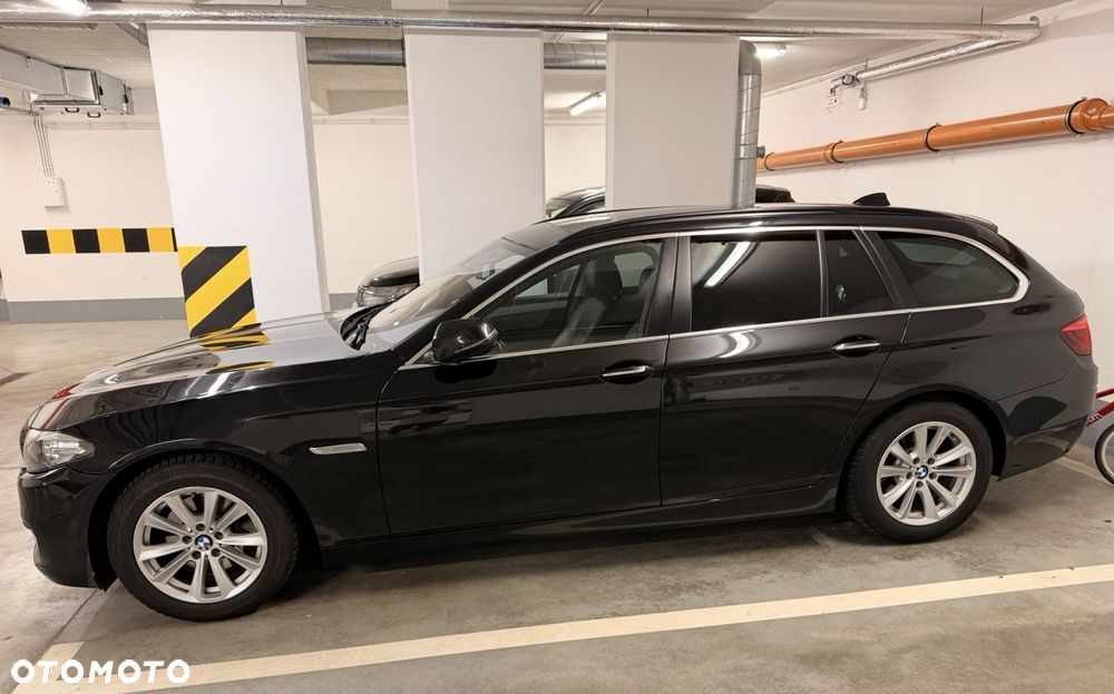 BMW Seria 5 520d - 38