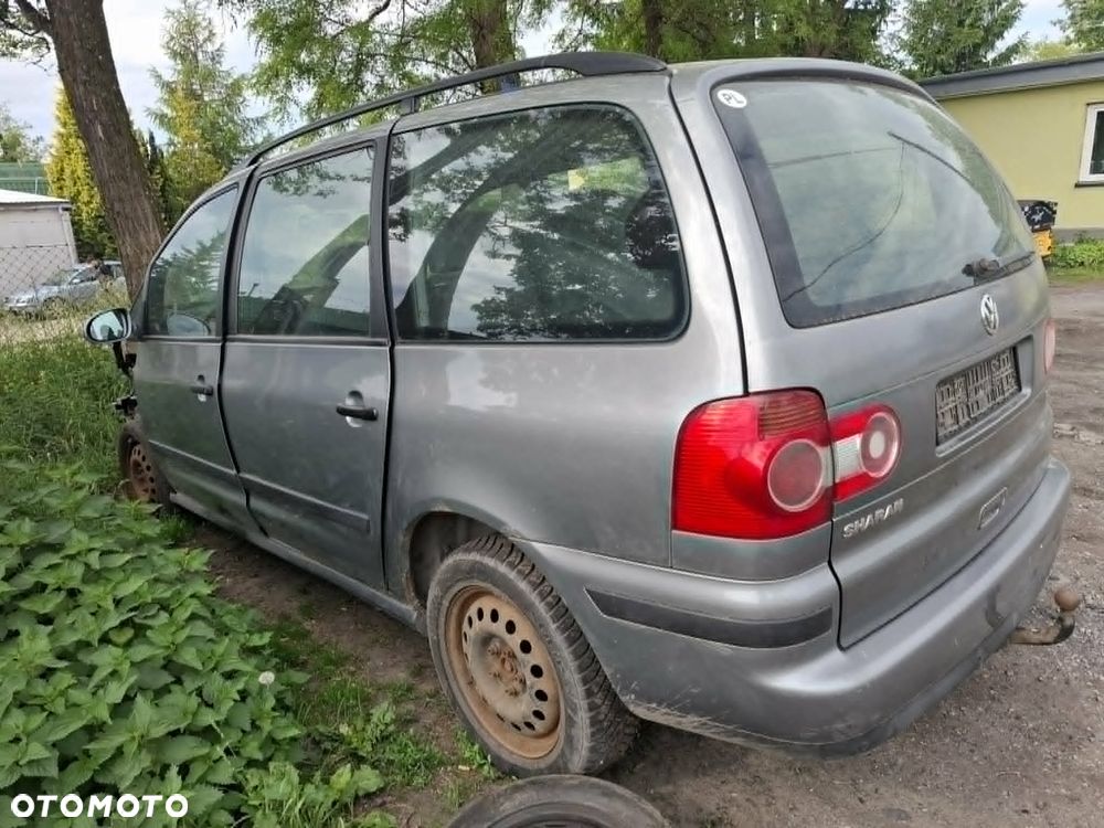 Volkswagen Sharan - 4