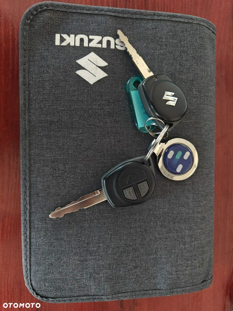 Suzuki Swift - 17