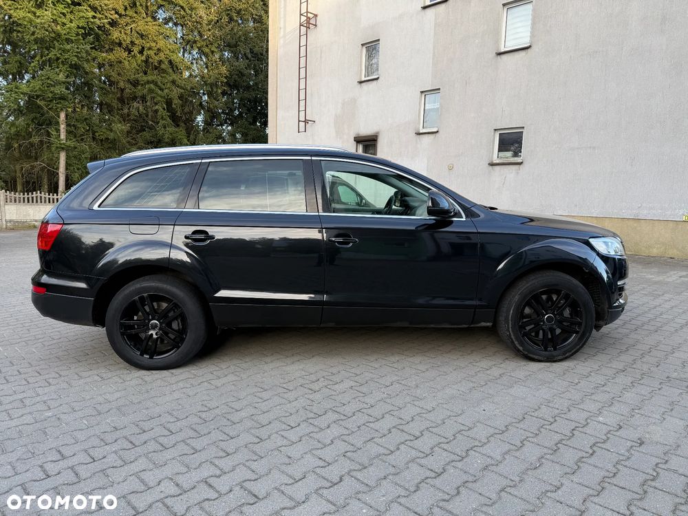 Audi Q7 - 8