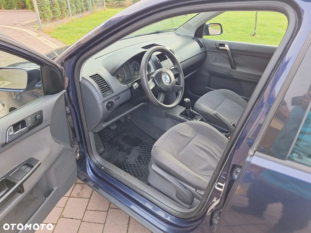 Volkswagen Polo 1.2 12V Basis - 12