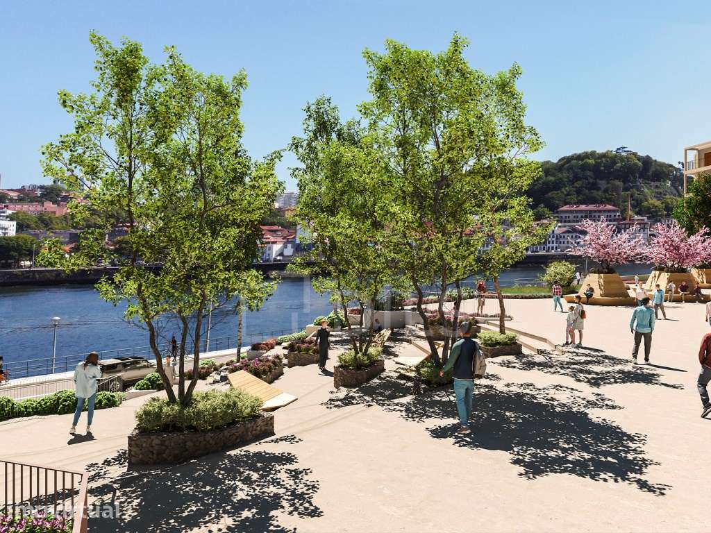 Apartamento T4 com área exterior, junto ao Rio Douro - Grande imagem: 4/105
