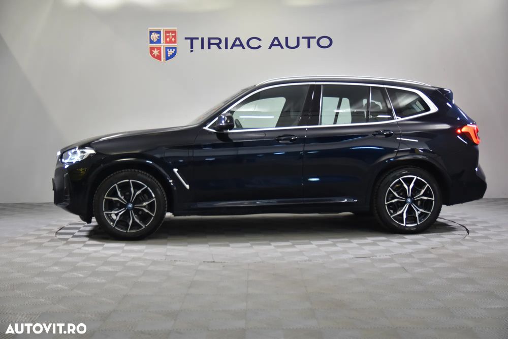 BMW X3 xDrive30e AT PHEV - 3