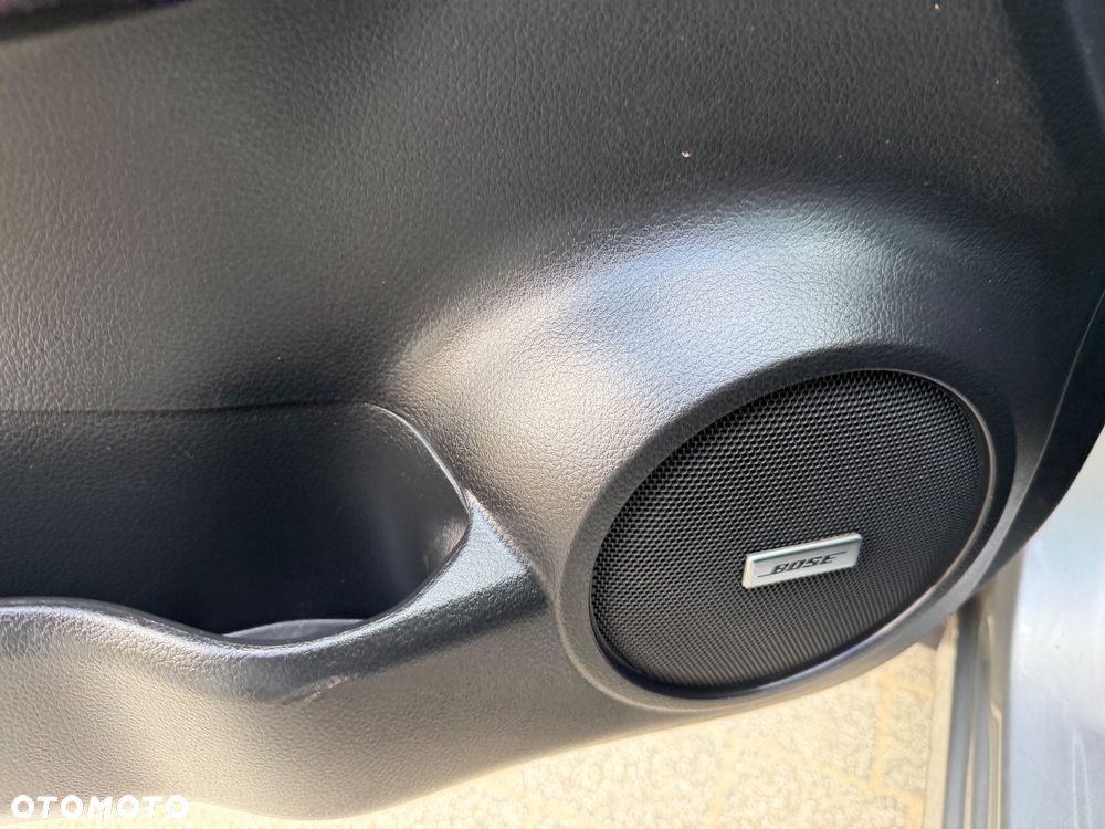 Nissan Qashqai 1.6 dCi Xtronic TEKNA+ - 12