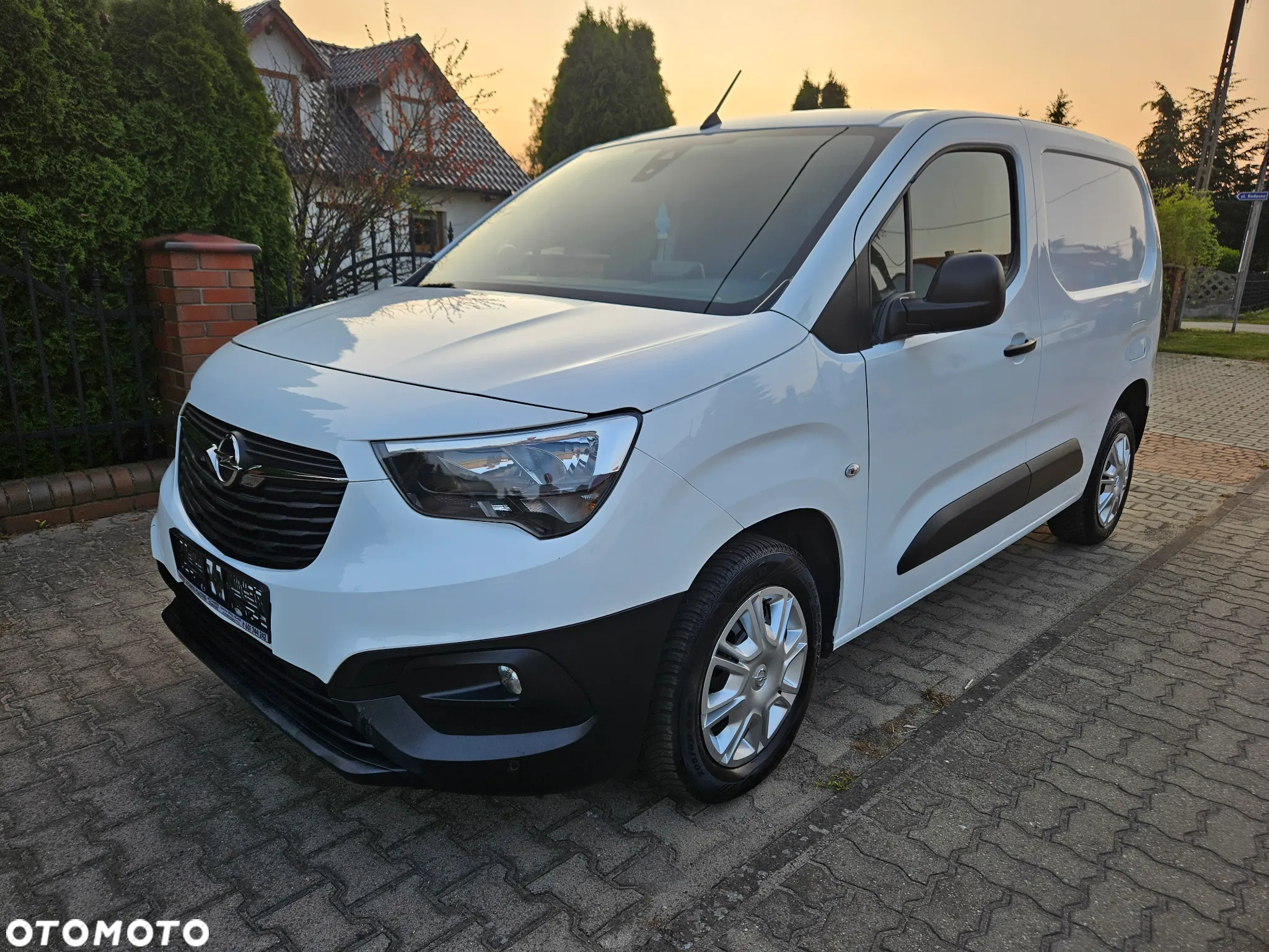 Opel COMBO - 3