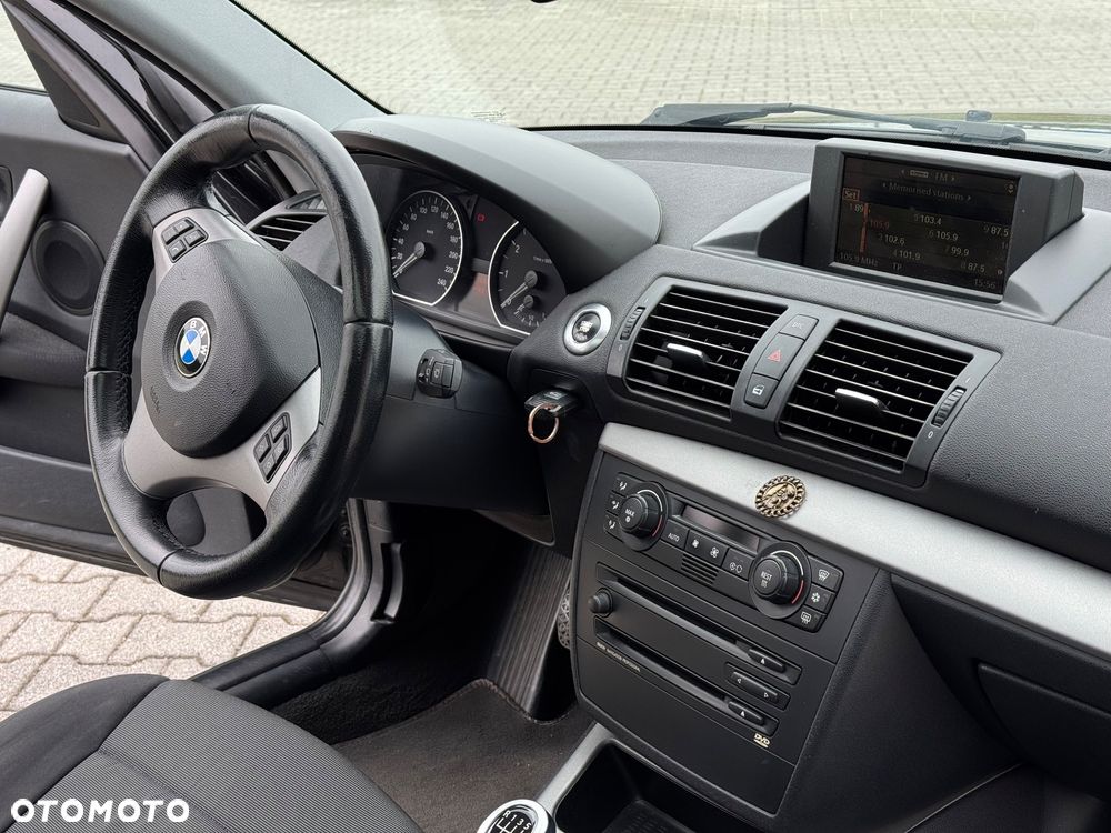BMW Seria 1 - 8