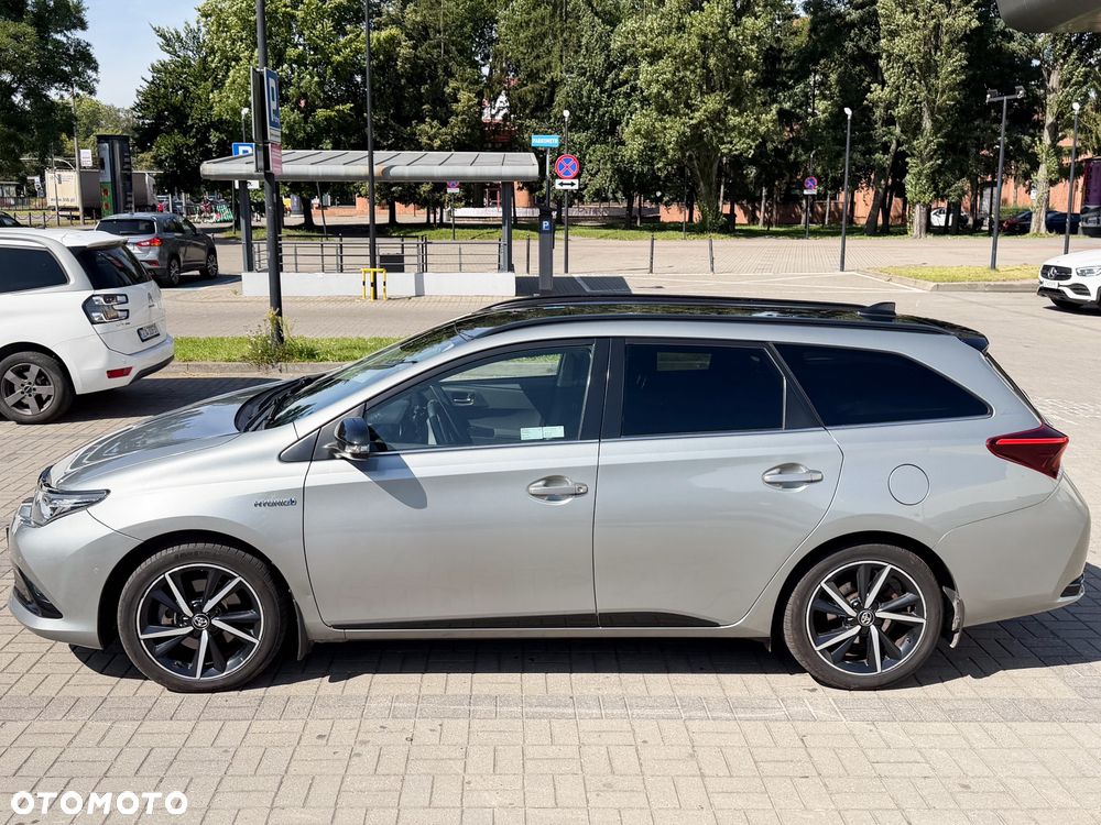Toyota Auris Hybrid 135 Selection - 15