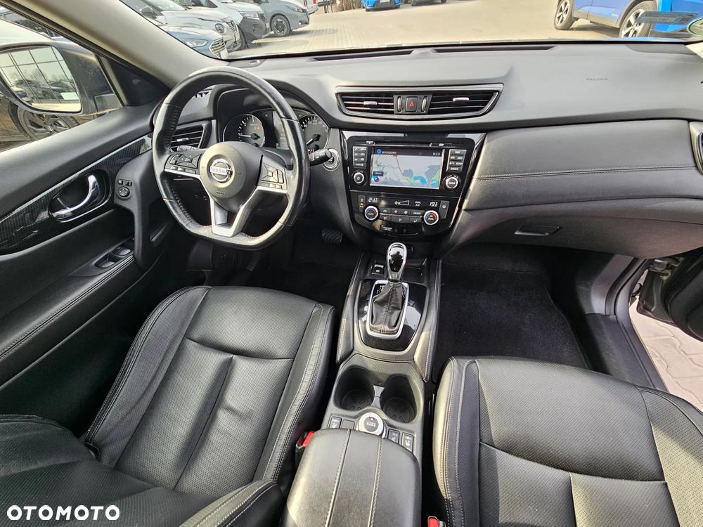 Nissan X-Trail 1.7 dCi Tekna 2WD Xtronic - 17