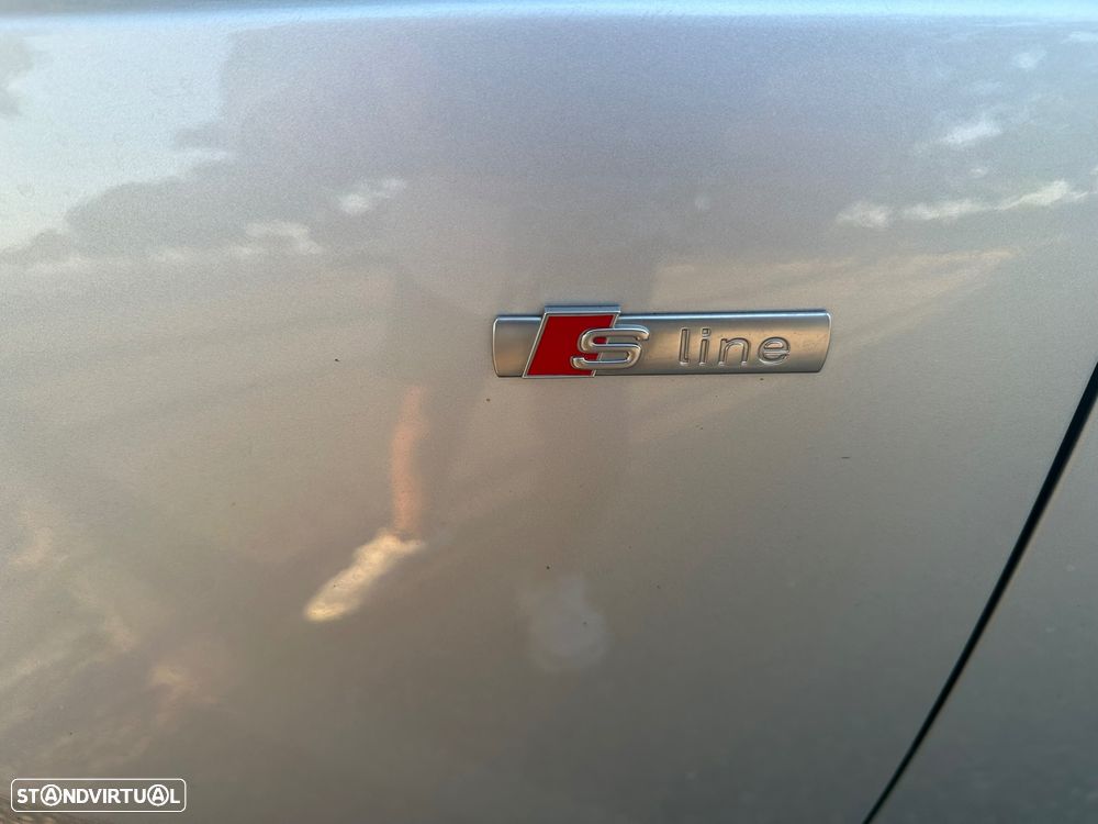 Audi A5 Cabrio - 16
