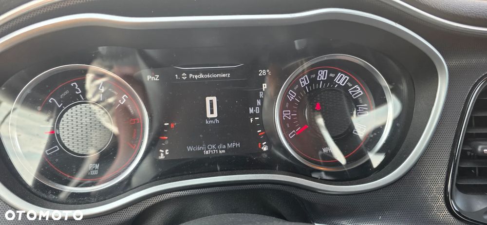 Dodge Challenger Automatik R/T Plus - 11