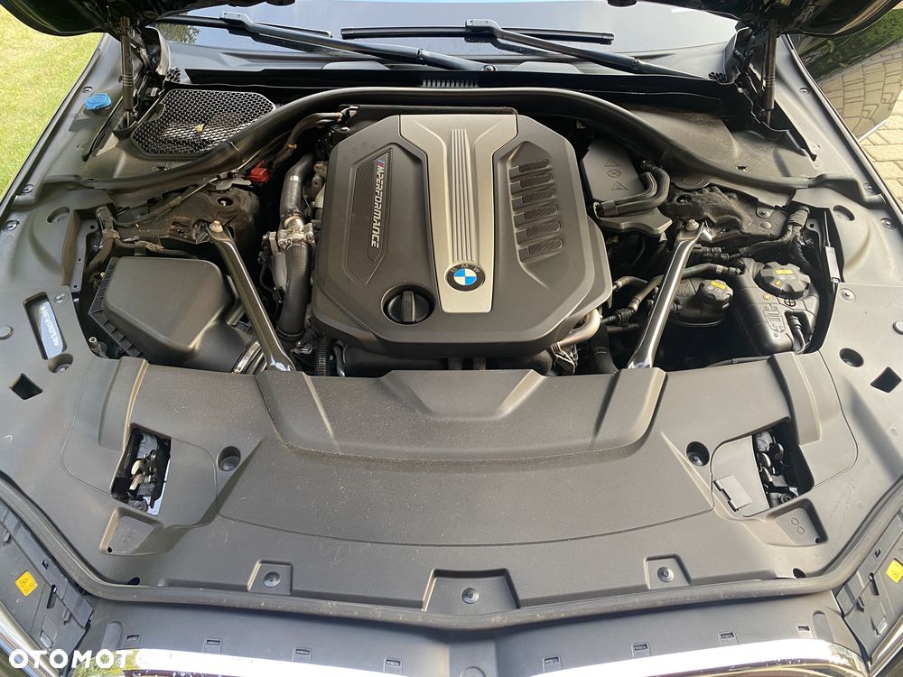 BMW Seria 7 750d xDrive - 29