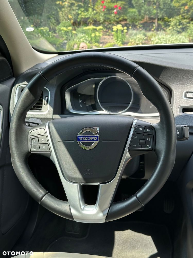 Volvo S60 - 16