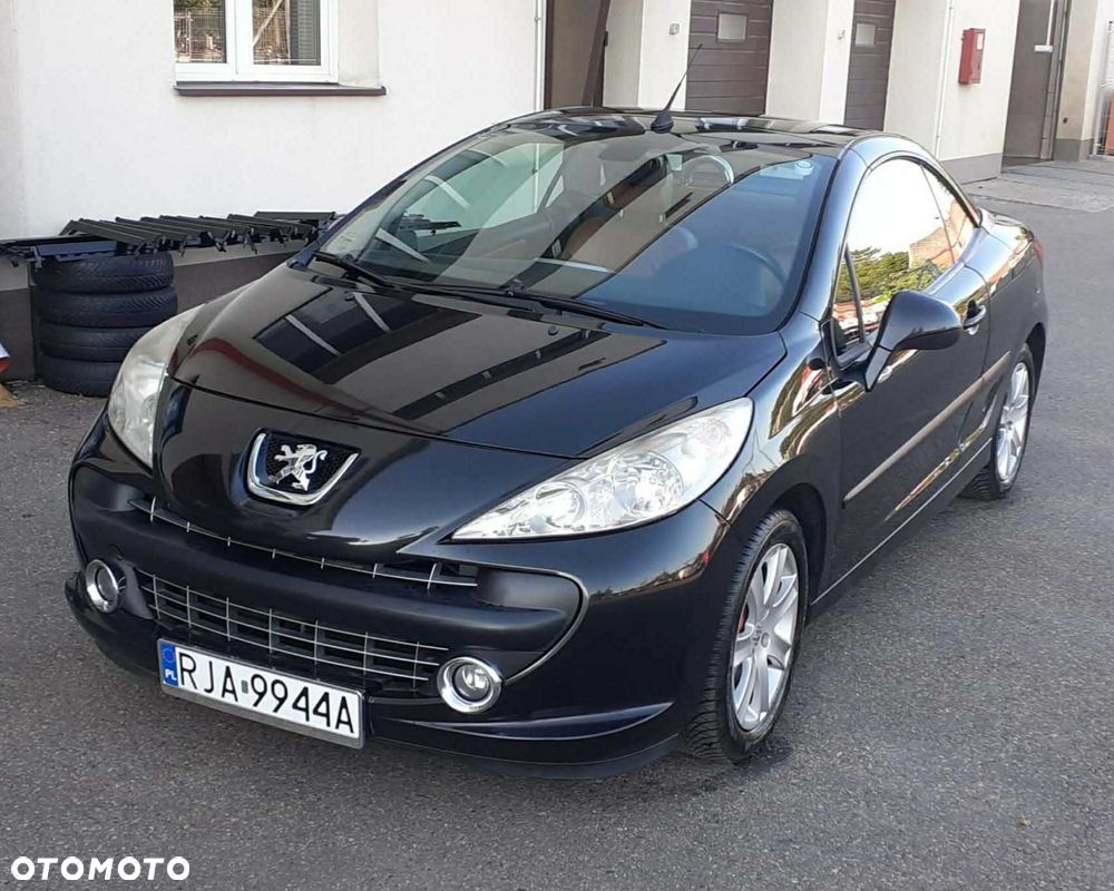 Peugeot 207 CC - 1