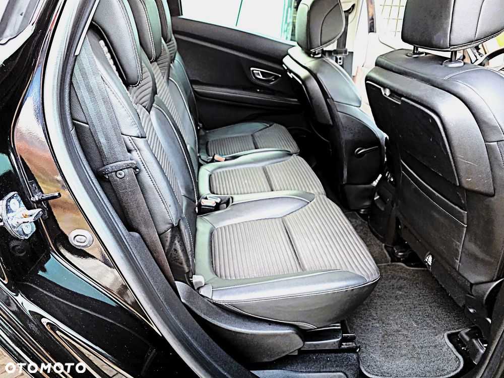 Renault Scenic BLUE dCi 120 EDC BOSE EDITION - 28