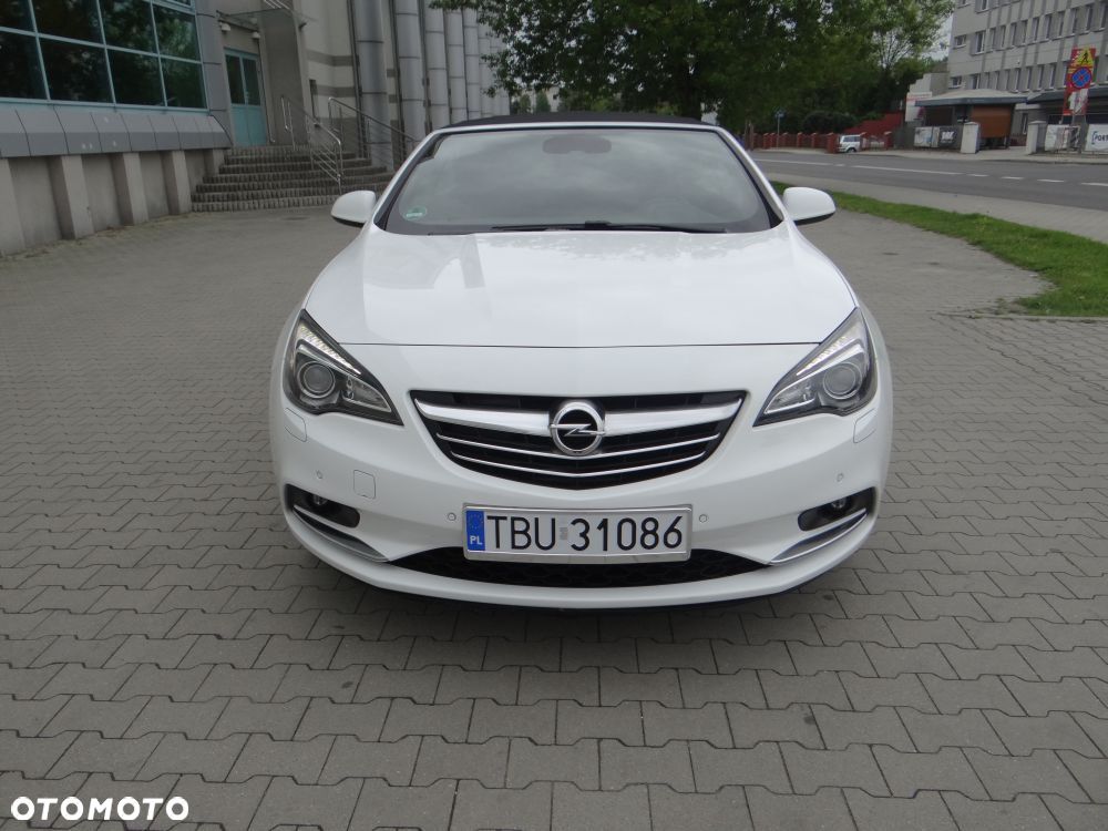 Opel Cascada 1.6 ECOTEC DI Turbo ecoFLEX Start/Stop Edition - 2