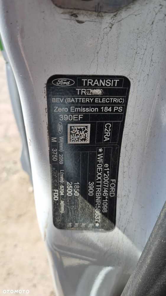 Ford Transit - 26