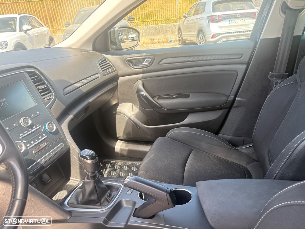 Renault Mégane Sport Tourer 1.5 Blue dCi Limited J17 - 8