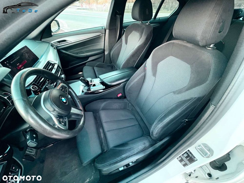 BMW Seria 5 520d M Sport - 22